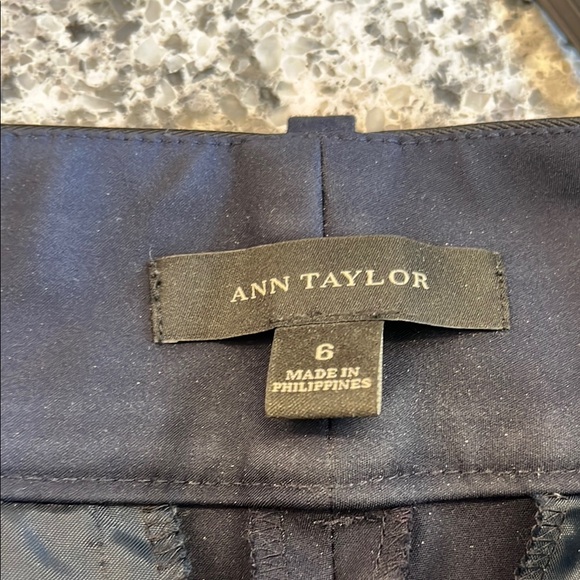 Ann Taylor women’s Size 6 Navy Blue Dress Skinny Legg Pants - Picture 2 of 13